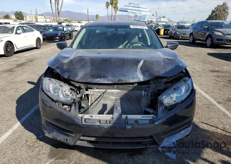 2018 Honda Civic Lx z USA, uszkodzony, nr VIN 2HGFC2F57JH548415